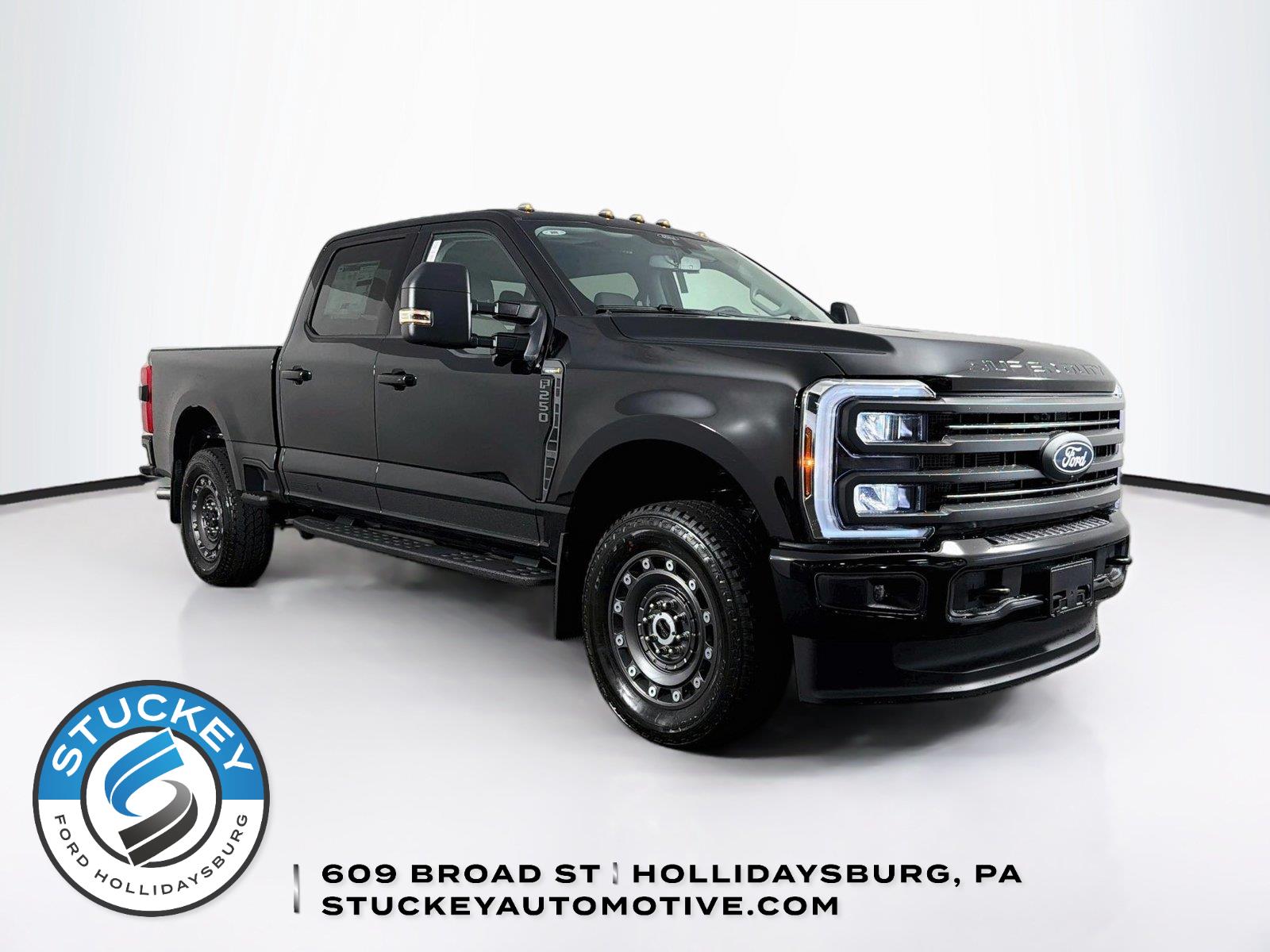 Agate Black 2027 Ford F-250 Super Duty Pickup Truck Four-Wheel Drive Automatic