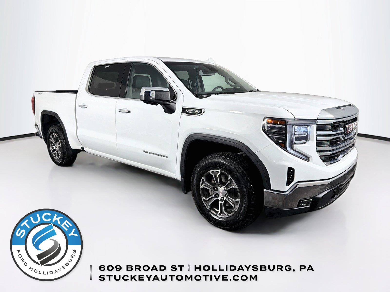 Summit White 2025 GMC Sierra 1500 Pickup Truck Four-Wheel Drive Automatic