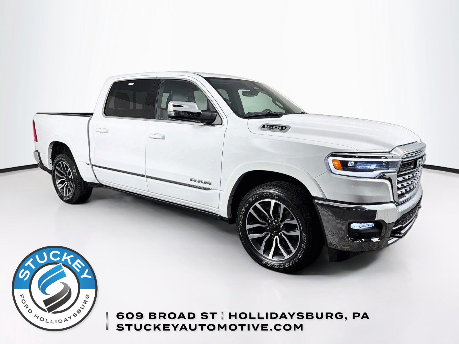 2026 RAM 1500 Limited Crew Cab 4WD