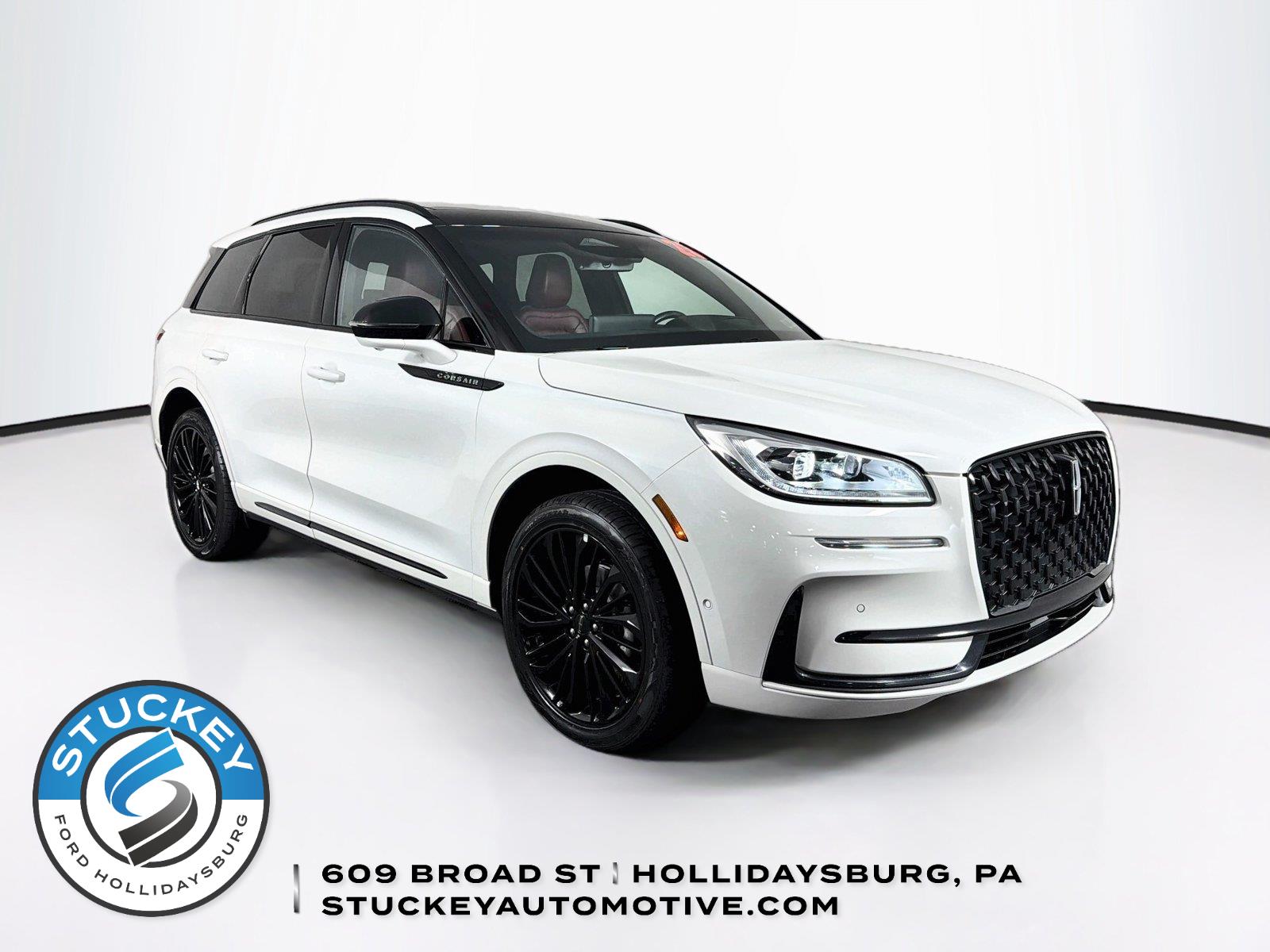 Pristine White Metallic Tri-Coat 2023 Lincoln Corsair SUV / Crossover All-Wheel Drive 8-Speed Automatic