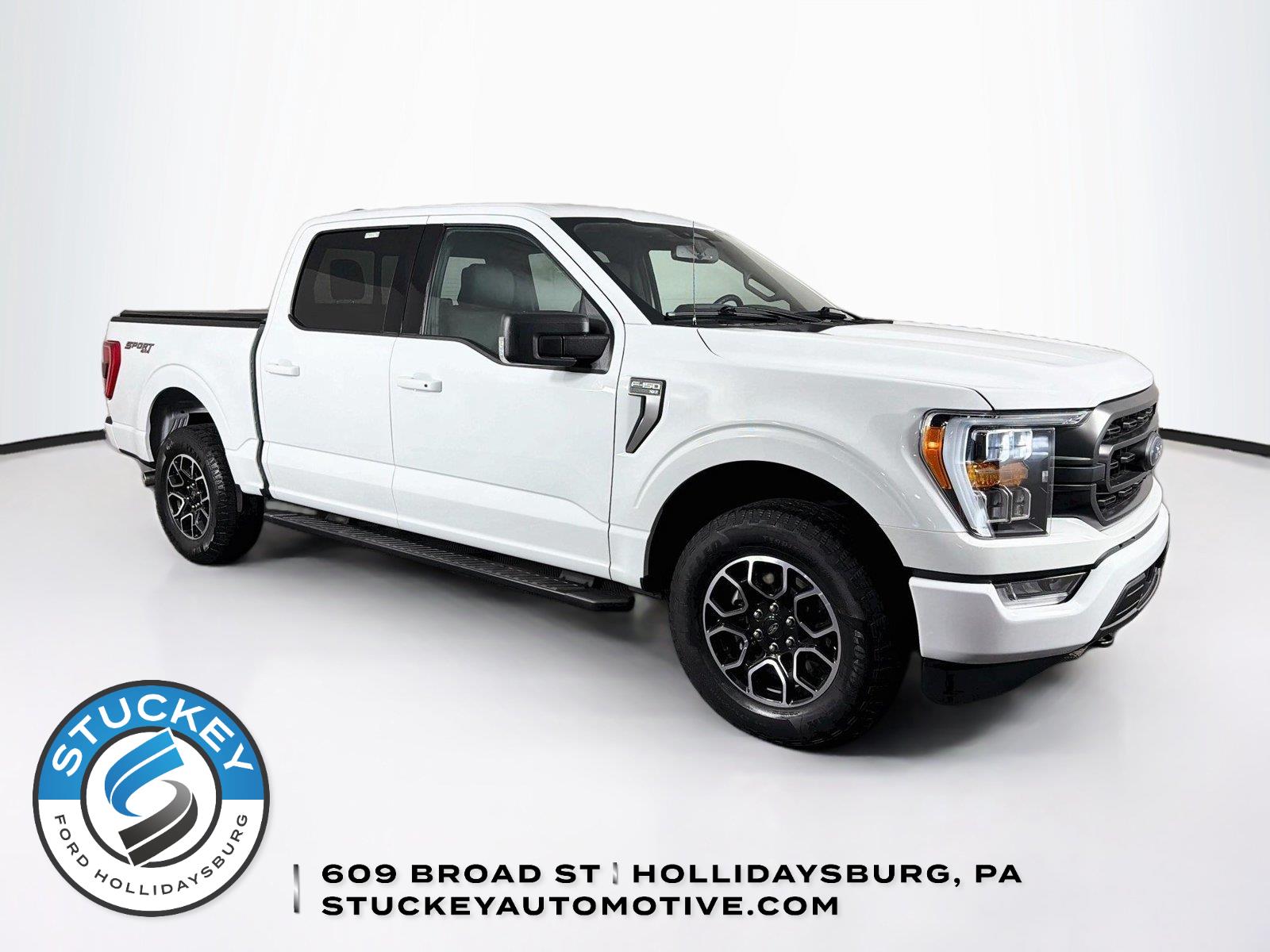 2023 Ford F-150 XLT SuperCrew 4WD   