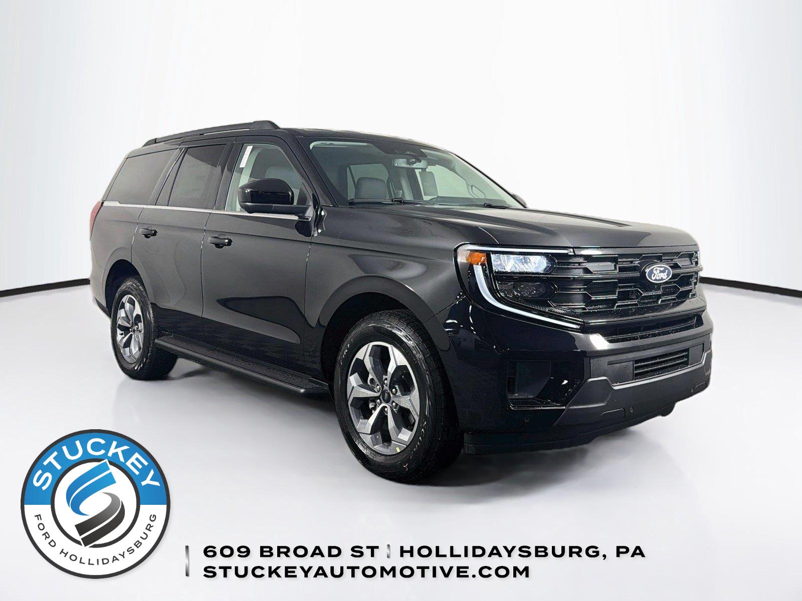 Agate Black 2027 Ford Expedition SUV / Crossover Four-Wheel Drive Automatic