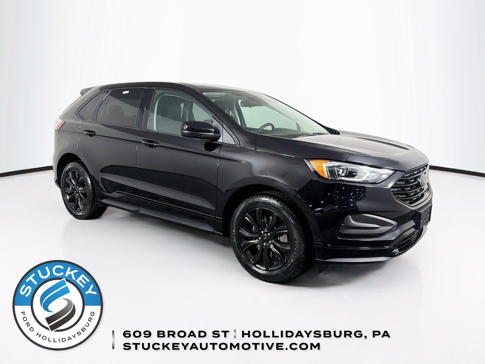  2023 Ford Edge SE AWD   