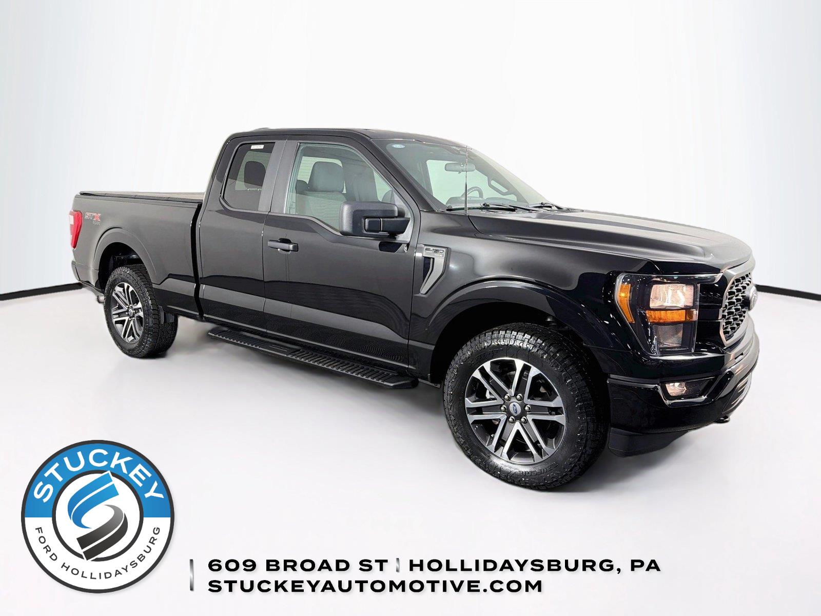 Agate Black 2023 Ford F-150 Pickup Truck Four-Wheel Drive Automatic