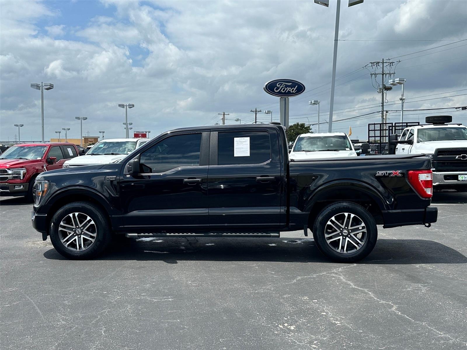 View vehicle photo 6