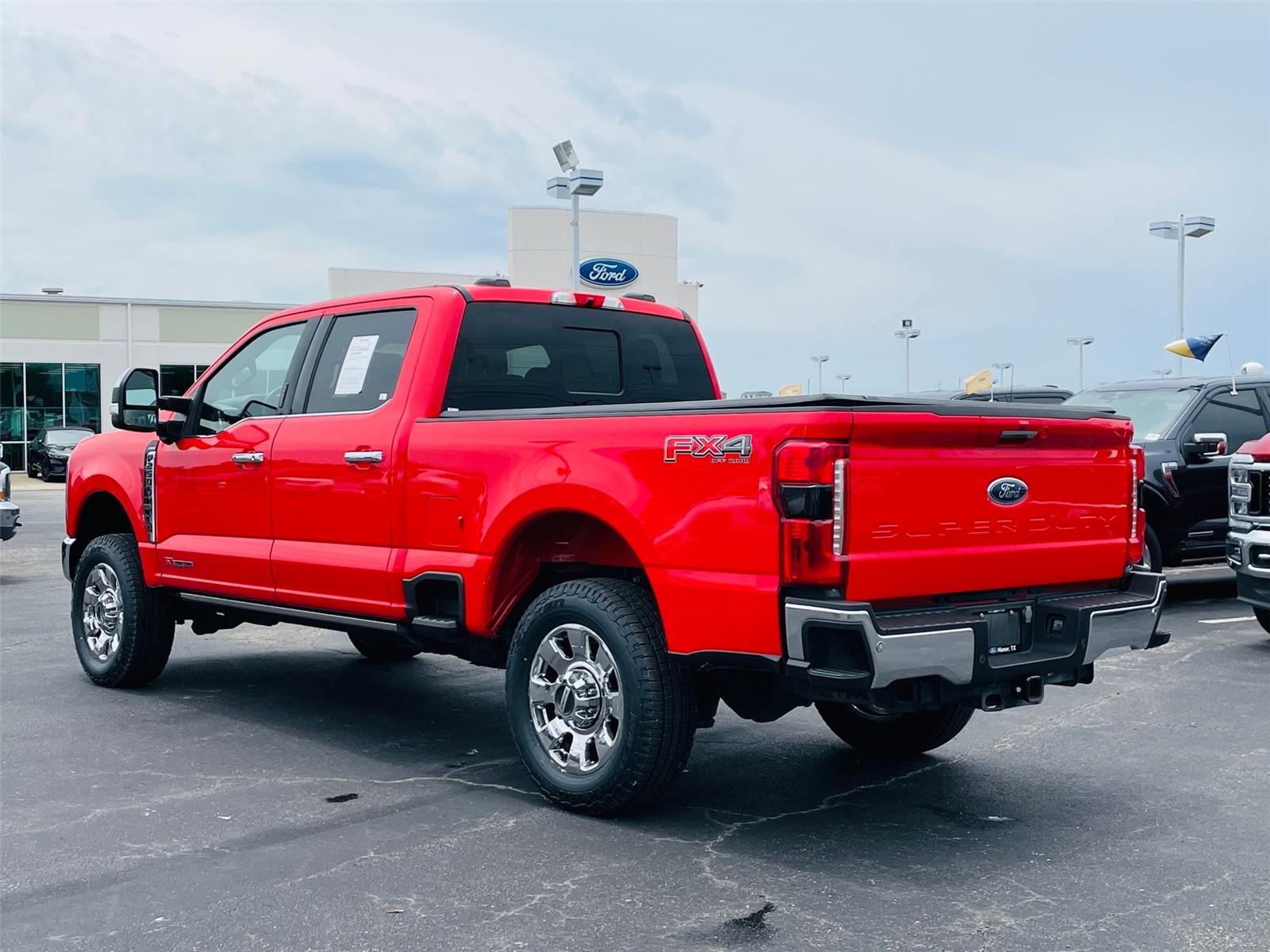 View vehicle photo 5