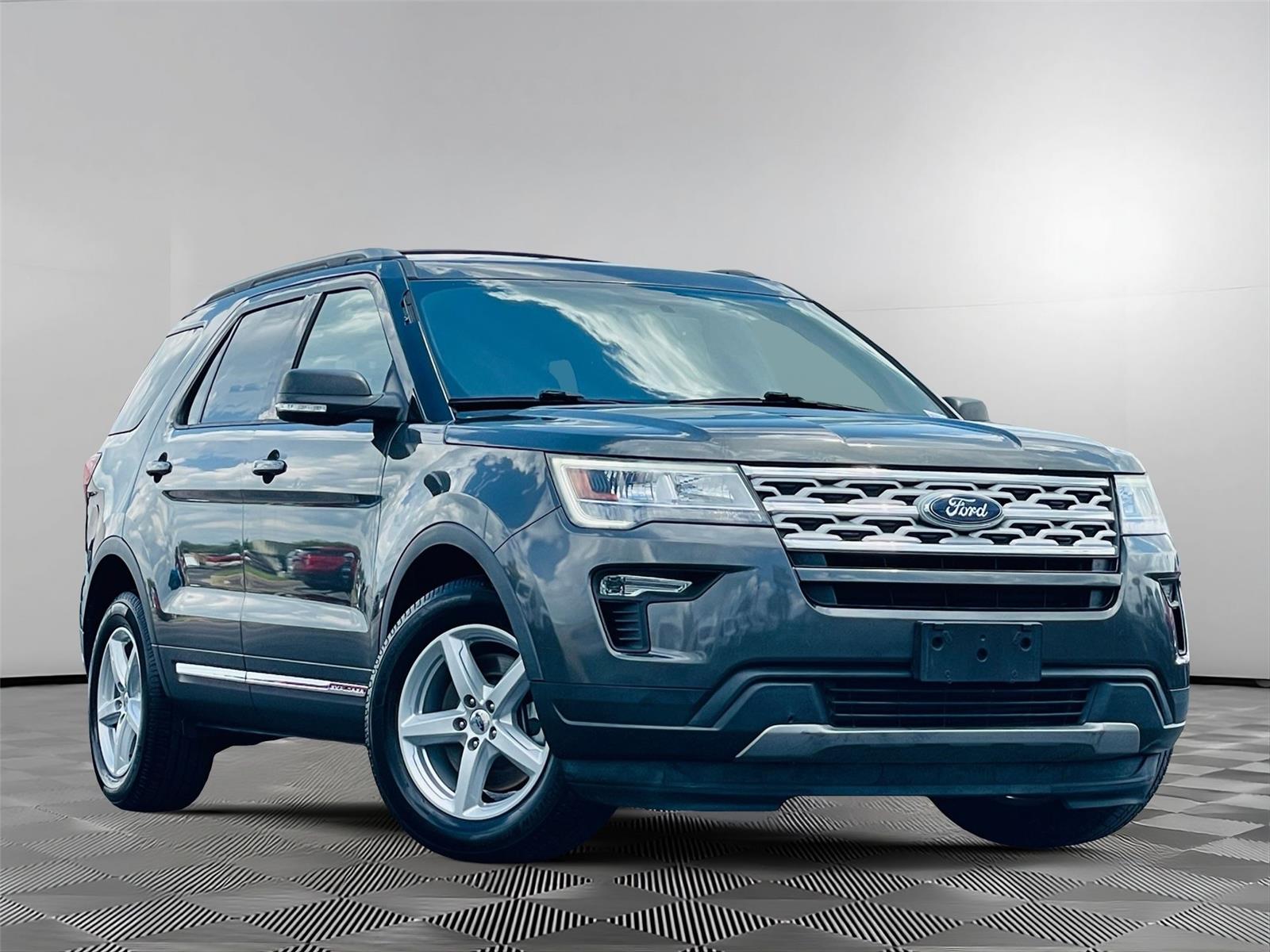  2019 Ford Explorer XLT   