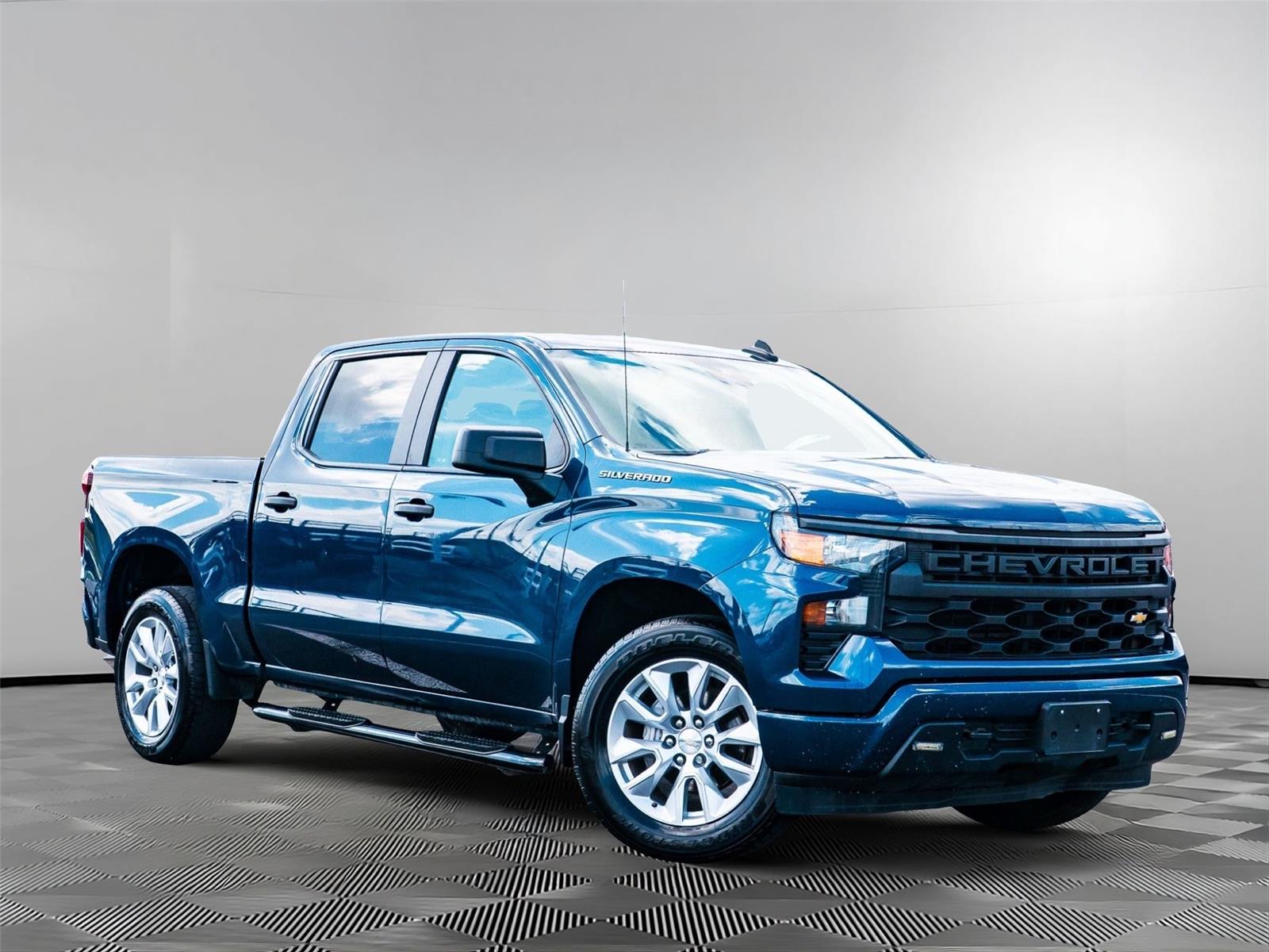 Northsky Blue Metallic 2022 Chevrolet Silverado 1500 Pickup Truck 4X2 8-Speed Automatic