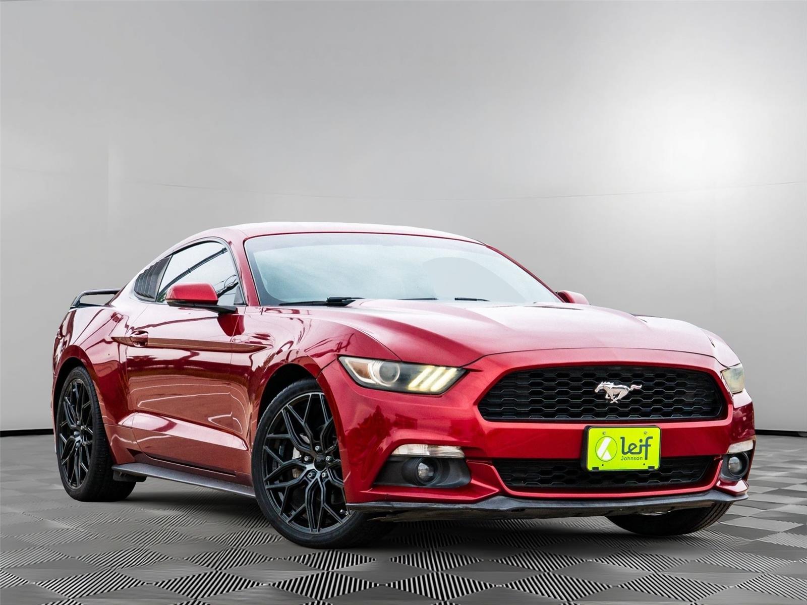Ruby Red Metallic Tinted Clearcoat 2015 Ford Mustang Coupe Rear-Wheel Drive 6-Speed Automatic