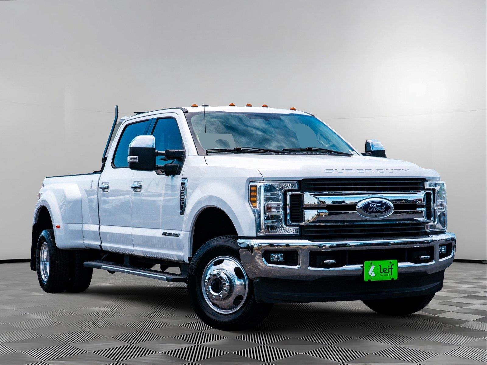 Oxford White 2019 Ford F-350 Super Duty Pickup Truck Four-Wheel Drive 6-Speed Automatic