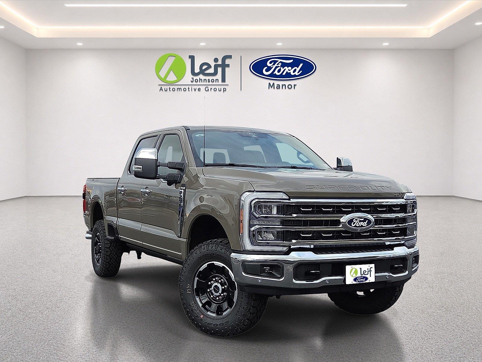 Marsh Gray 2027 Ford F-250 Super Duty Pickup Truck Four-Wheel Drive Automatic