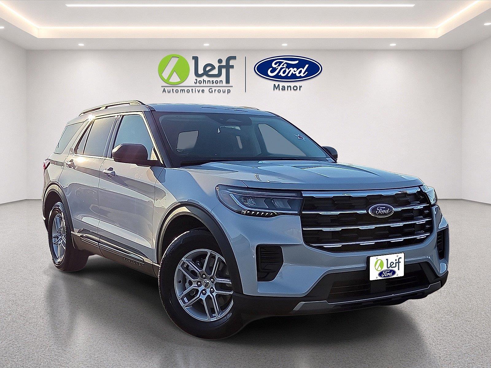 Space White 2026 Ford Explorer SUV / Crossover Rear-Wheel Drive Automatic