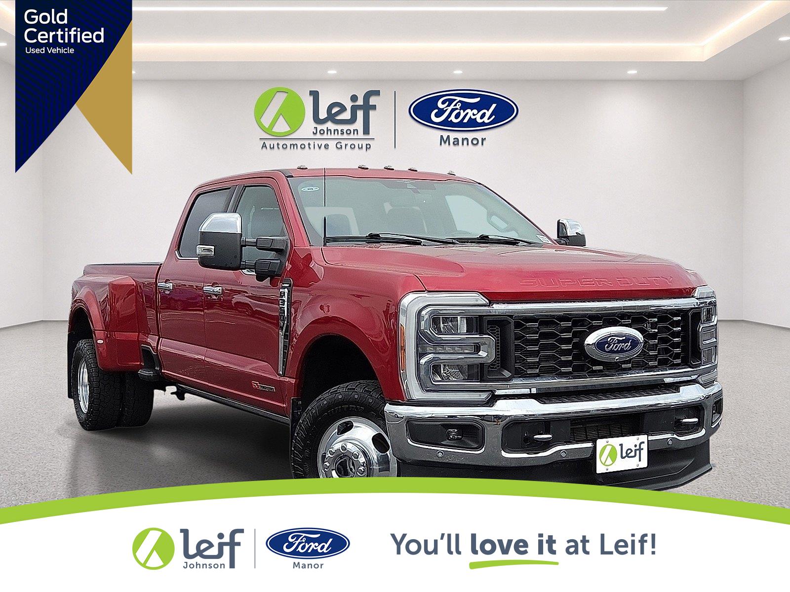 Rapid Red Metallic Tinted Clearcoat 2023 Ford F-350 Super Duty Pickup Truck Four-Wheel Drive Automatic