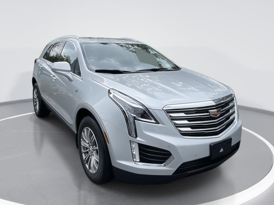 Radiant Silver Metallic 2017 Cadillac XT5 SUV / Crossover Four-Wheel Drive 8-Speed Automatic