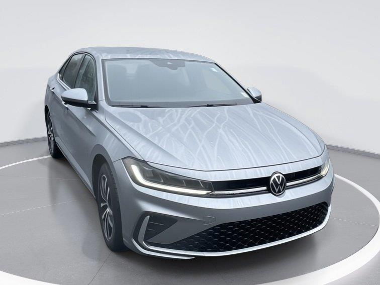 Pyrite Silver Metallic 2025 Volkswagen Jetta Sedan Front-Wheel Drive Automatic