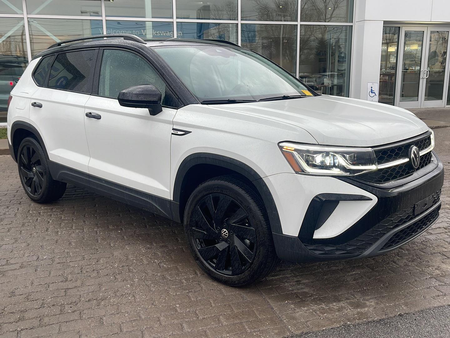 View vehicle photo 2