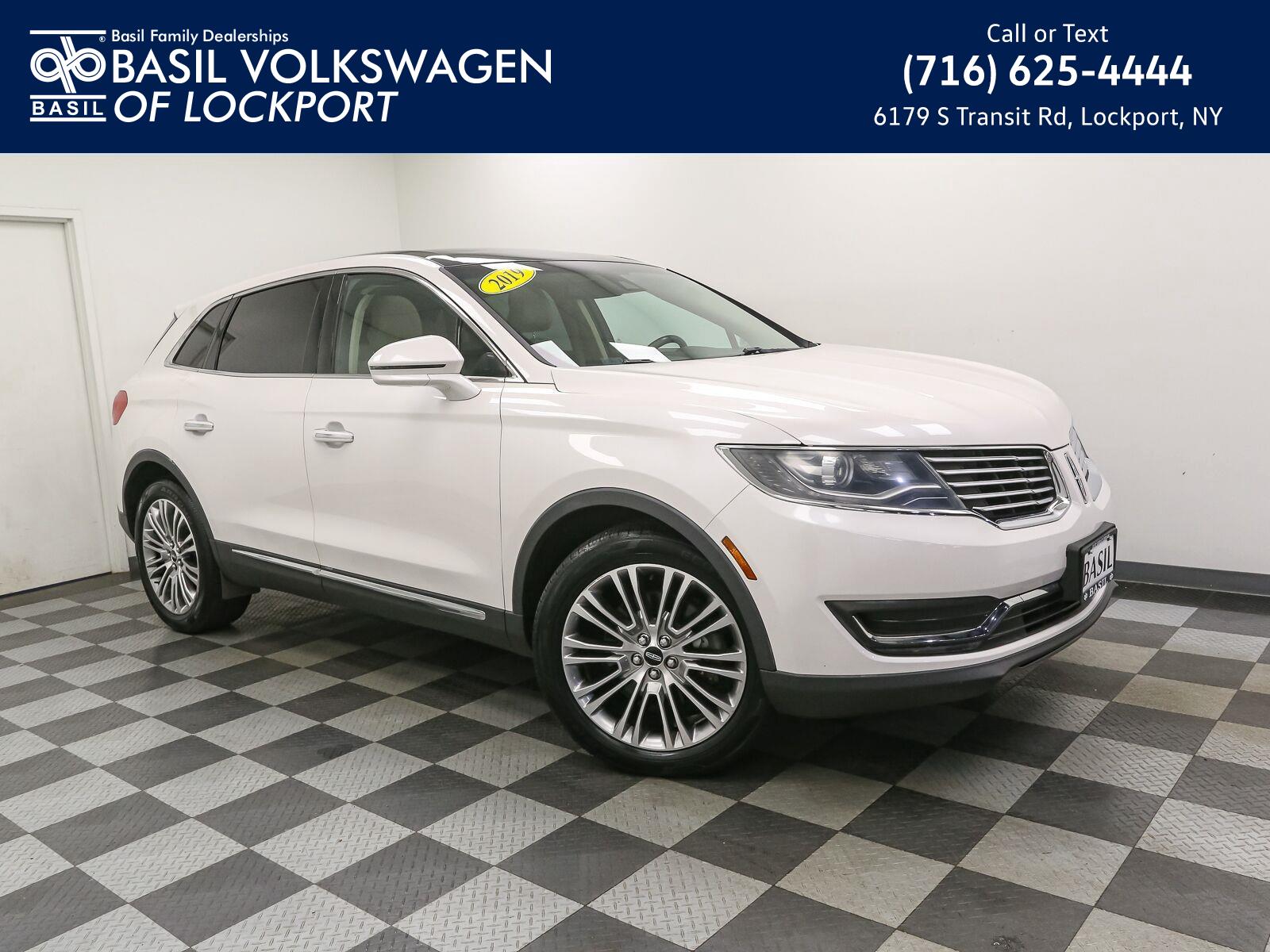 White Platinum Tri-Coat 2017 Lincoln MKX SUV / Crossover All-Wheel Drive 6-Speed Automatic