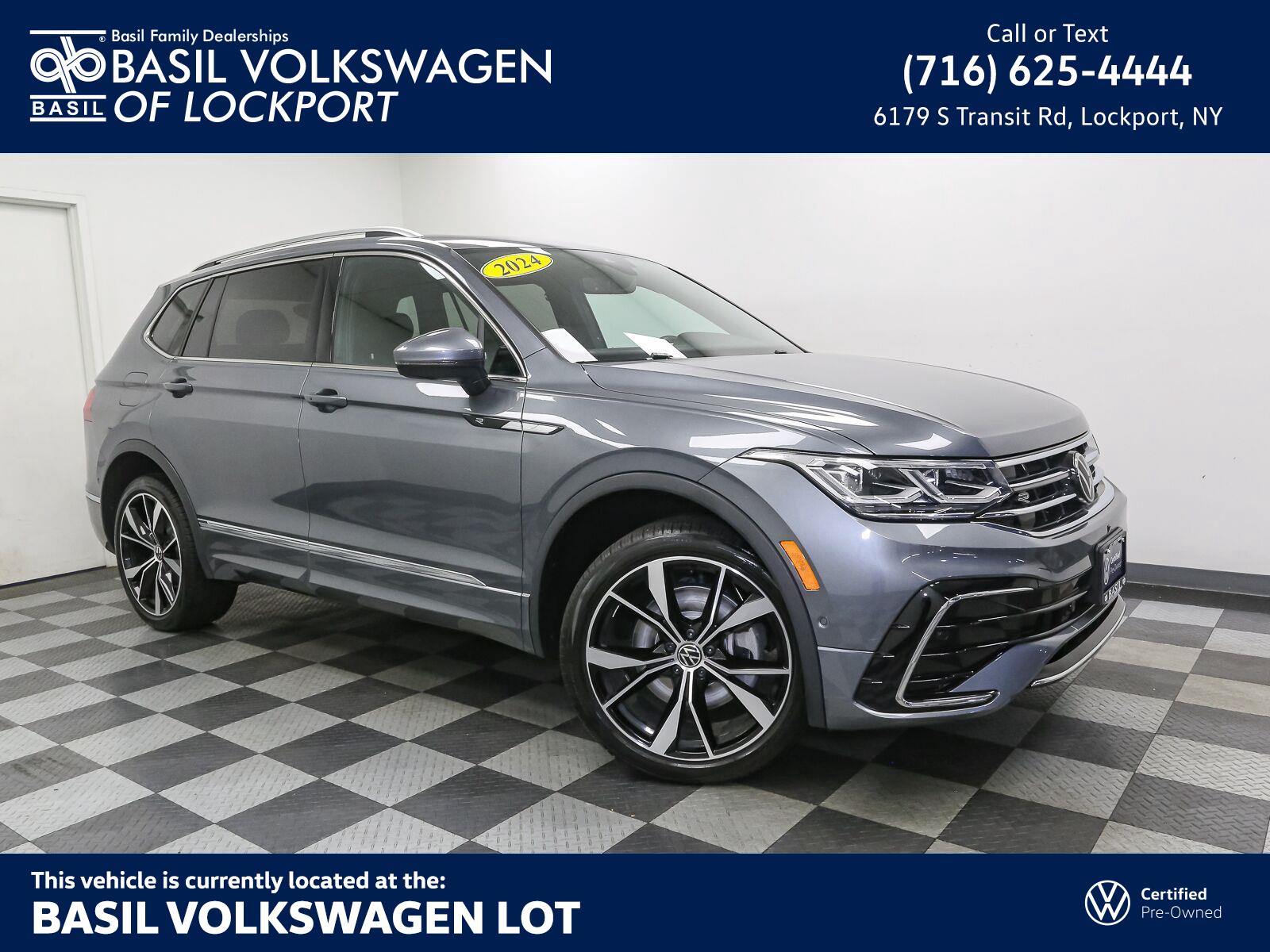 Platinum Gray Metallic 2024 Volkswagen Tiguan SUV / Crossover All-Wheel Drive Automatic