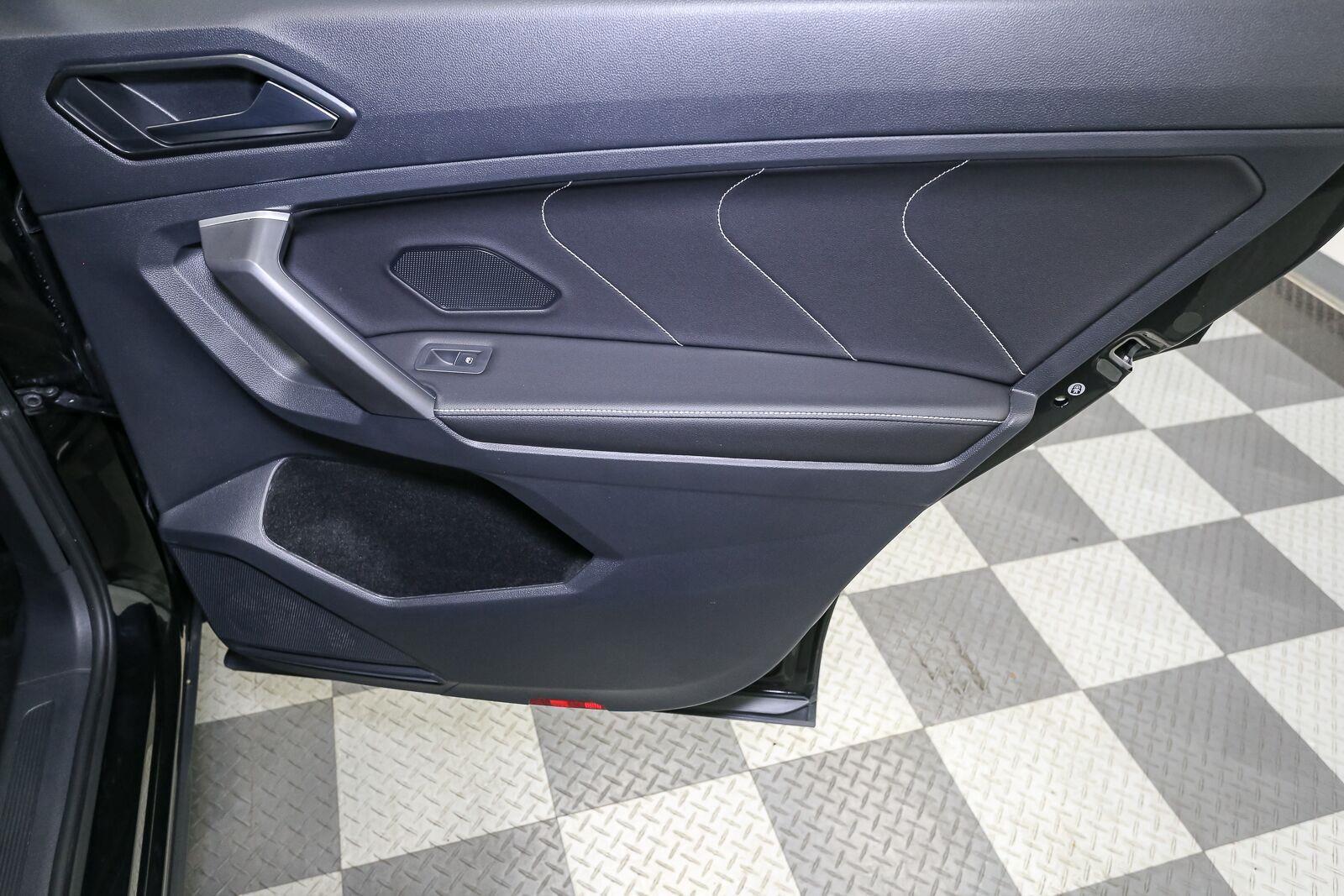 Certified Used 2024 Deep Black Pearl Volkswagen SE image 26
