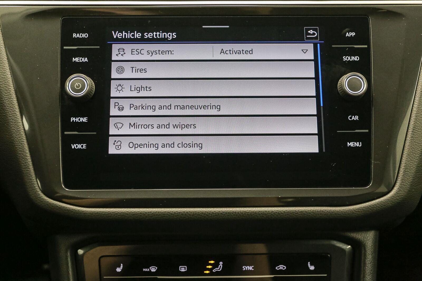 Certified Used 2024 Deep Black Pearl Volkswagen SE image 32