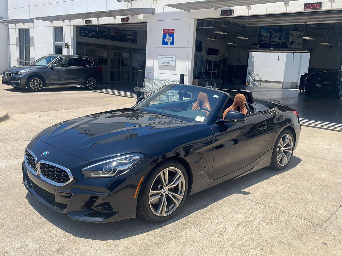 Black Sapphire Metallic 2023 BMW Z4 Convertible Rear-Wheel Drive Automatic
