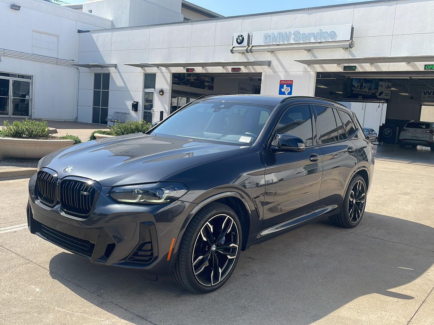 Gray (Dark Graphite Metallic) 2023 BMW X3 SUV / Crossover All-Wheel Drive Automatic