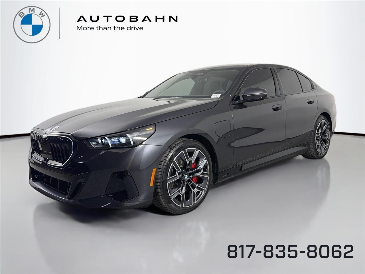 Gray (Dark Graphite Metallic) 2026 BMW 5 Series 550e xDrive Sedan All-Wheel Drive Automatic