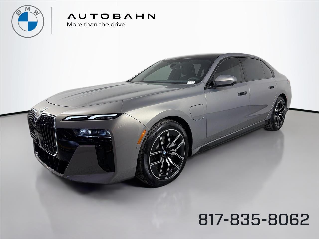 Gray (Oxide Grey Metallic) 2026 BMW 7 Series Sedan All-Wheel Drive Automatic