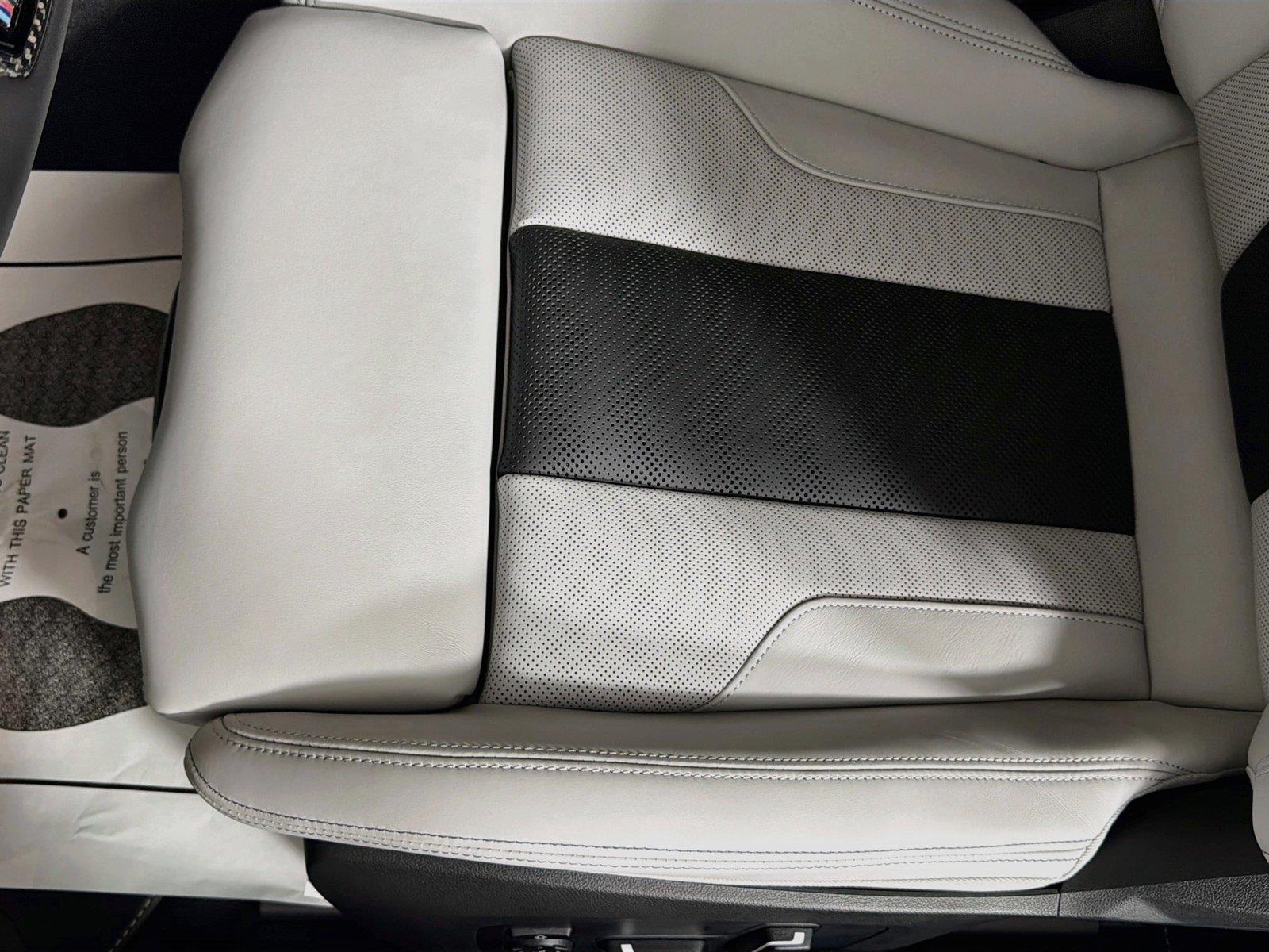 New 2027 Special Order Color BMW Competition xDrive image 20