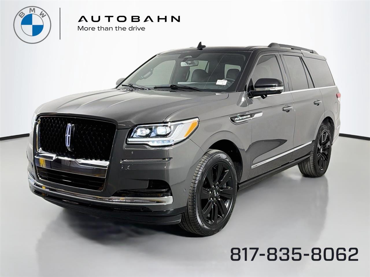 Black (Chroma Caviar Dark Gray Metallic Clearcoat) 2023 Lincoln Navigator SUV / Crossover Four-Wheel Drive Automatic