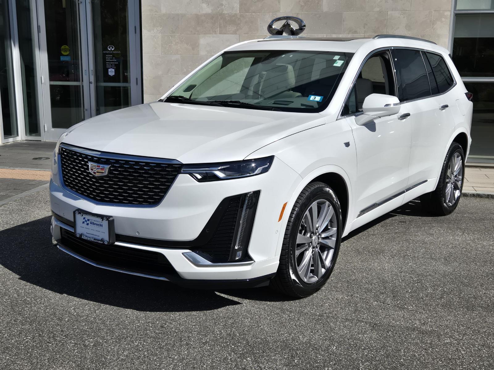 Crystal White Tricoat 2024 Cadillac XT6 Premium Luxury AWD SUV / Crossover Four-Wheel Drive 9-Speed Automatic