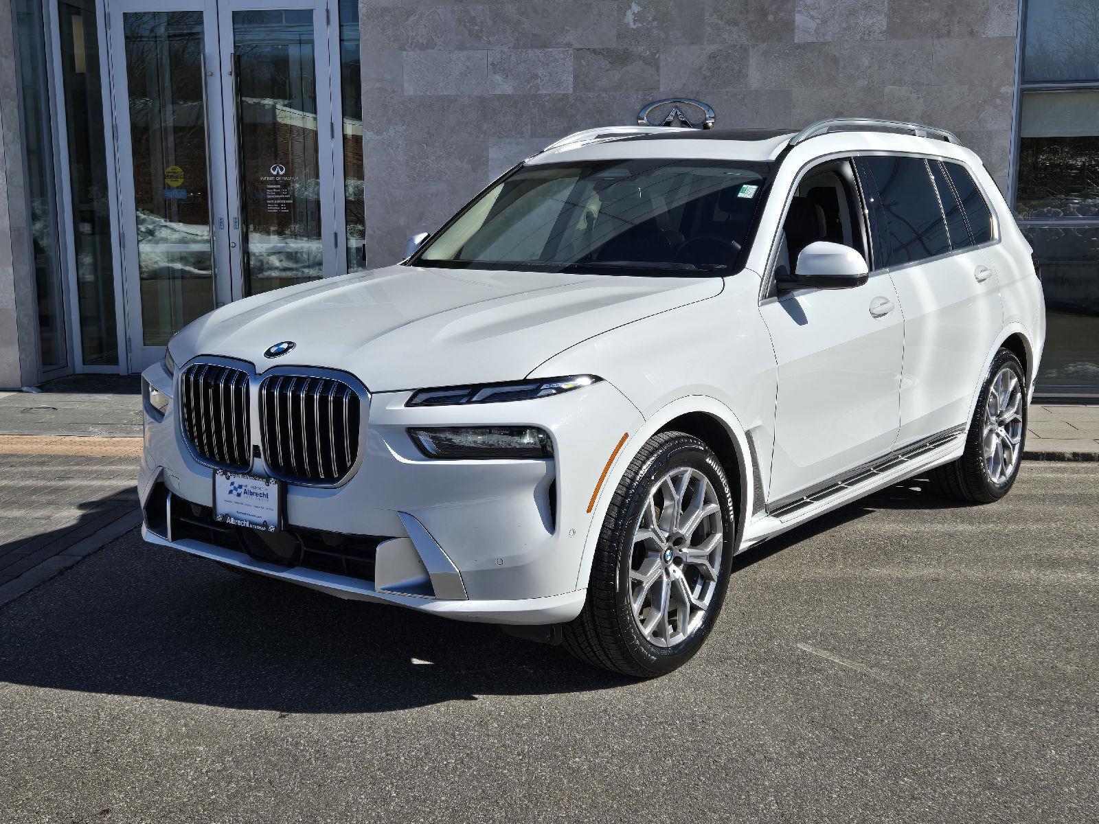 2025 BMW X7 xDrive40i AWD