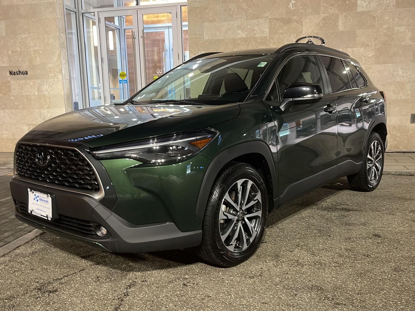 2025 Toyota Corolla Cross XLE AWD