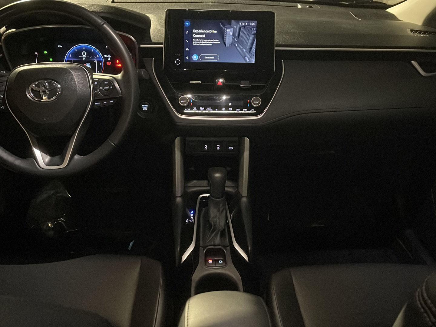 View vehicle photo 6