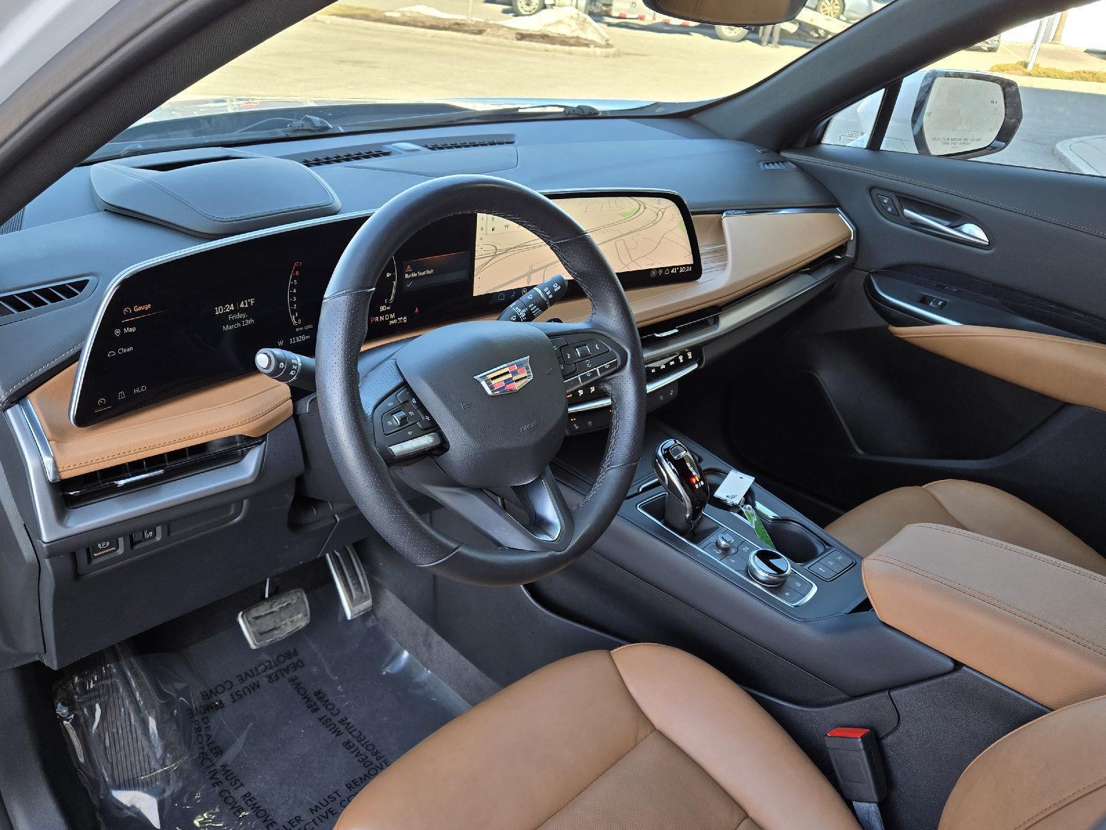 View vehicle photo 4