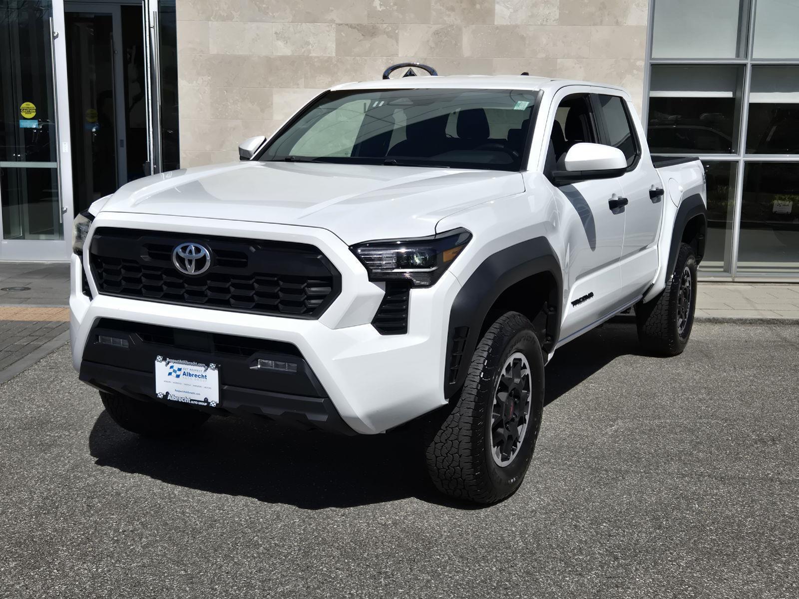Ice Cap 2024 Toyota Tacoma TRD Off-Road Double Cab 4WD Pickup Truck Four-Wheel Drive 8-Speed Automatic