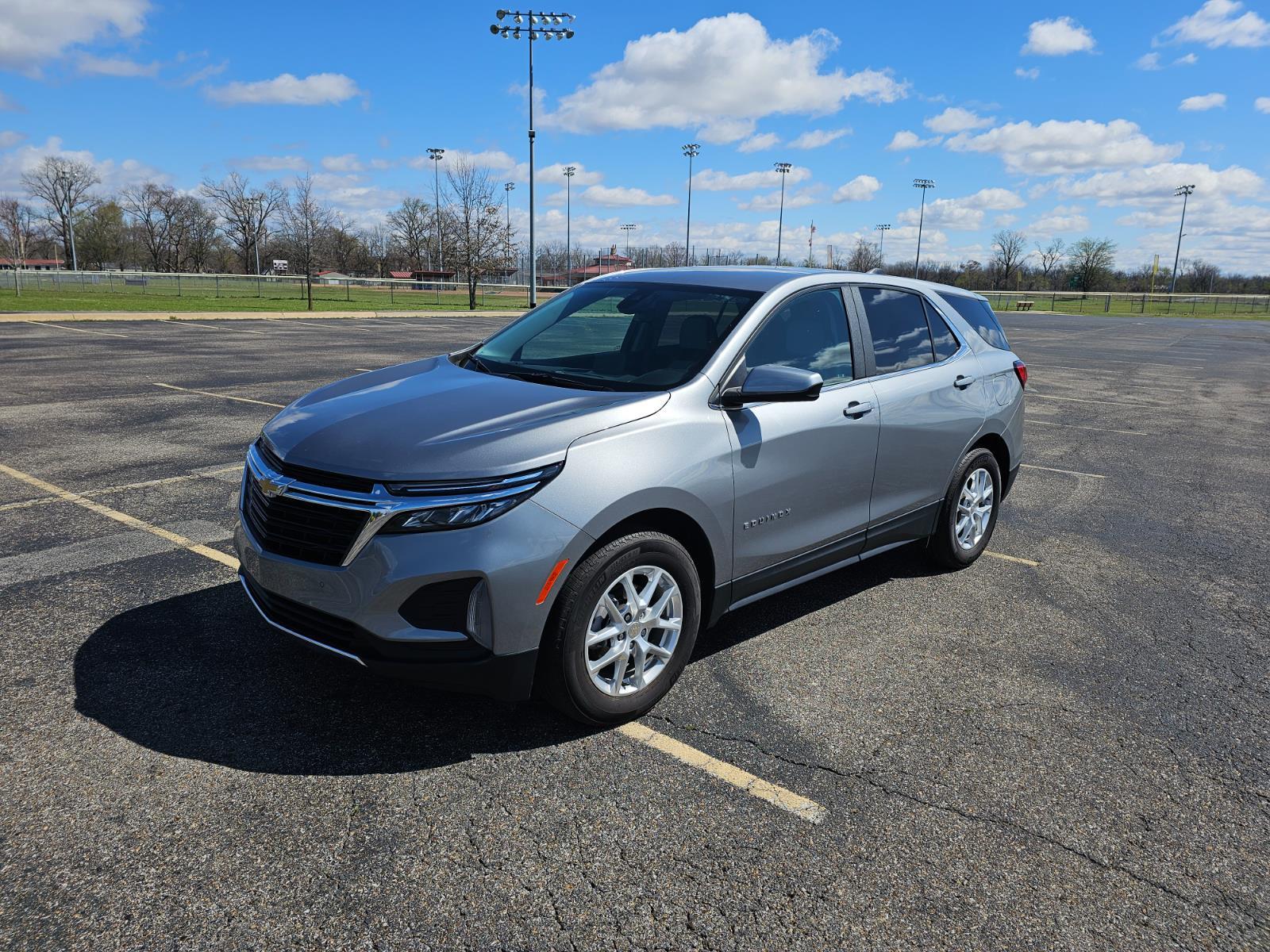 2024 Chevrolet Equinox LT FWD with 1LT