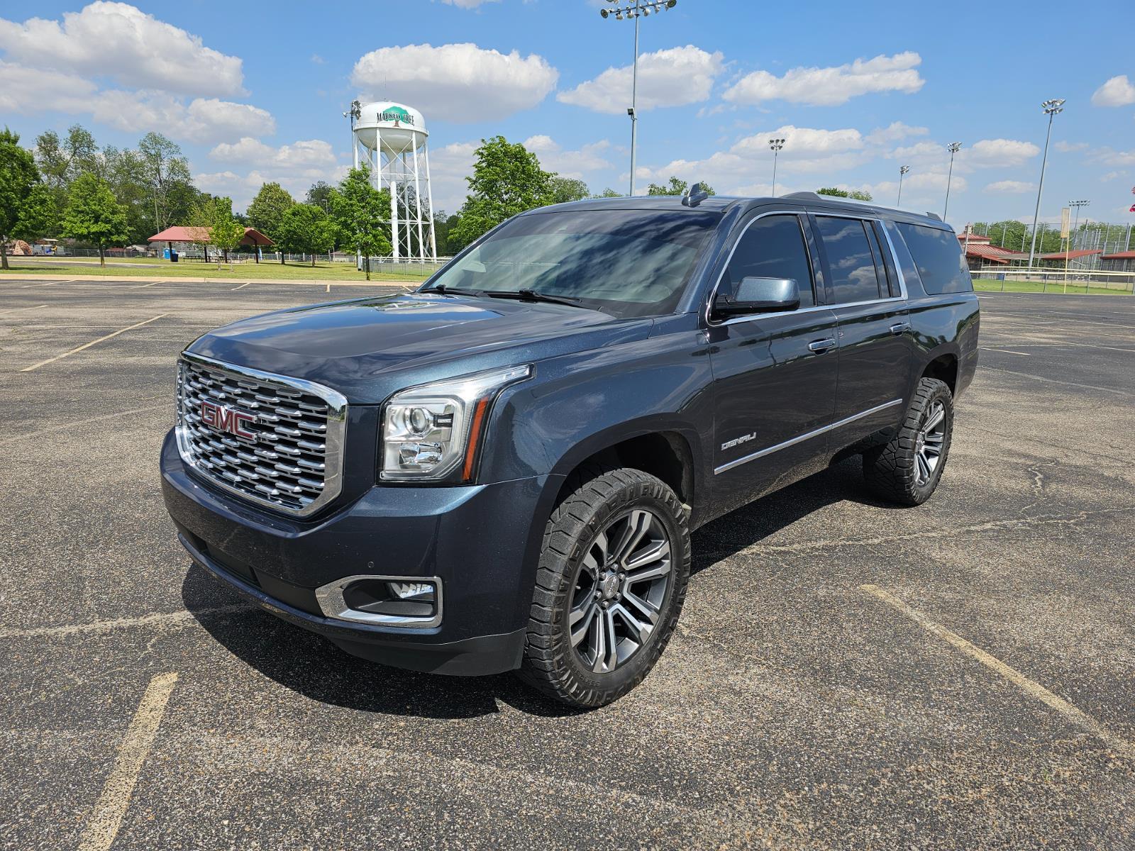 2019 GMC Yukon XL Denali 4WD