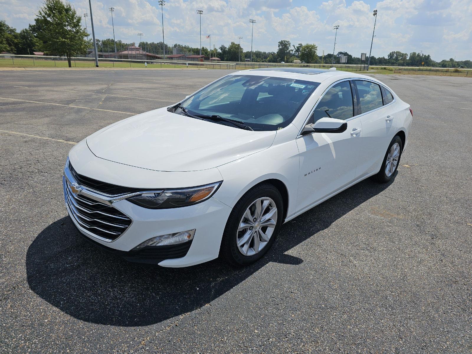 2024 Chevrolet Malibu LT with 1LT FWD