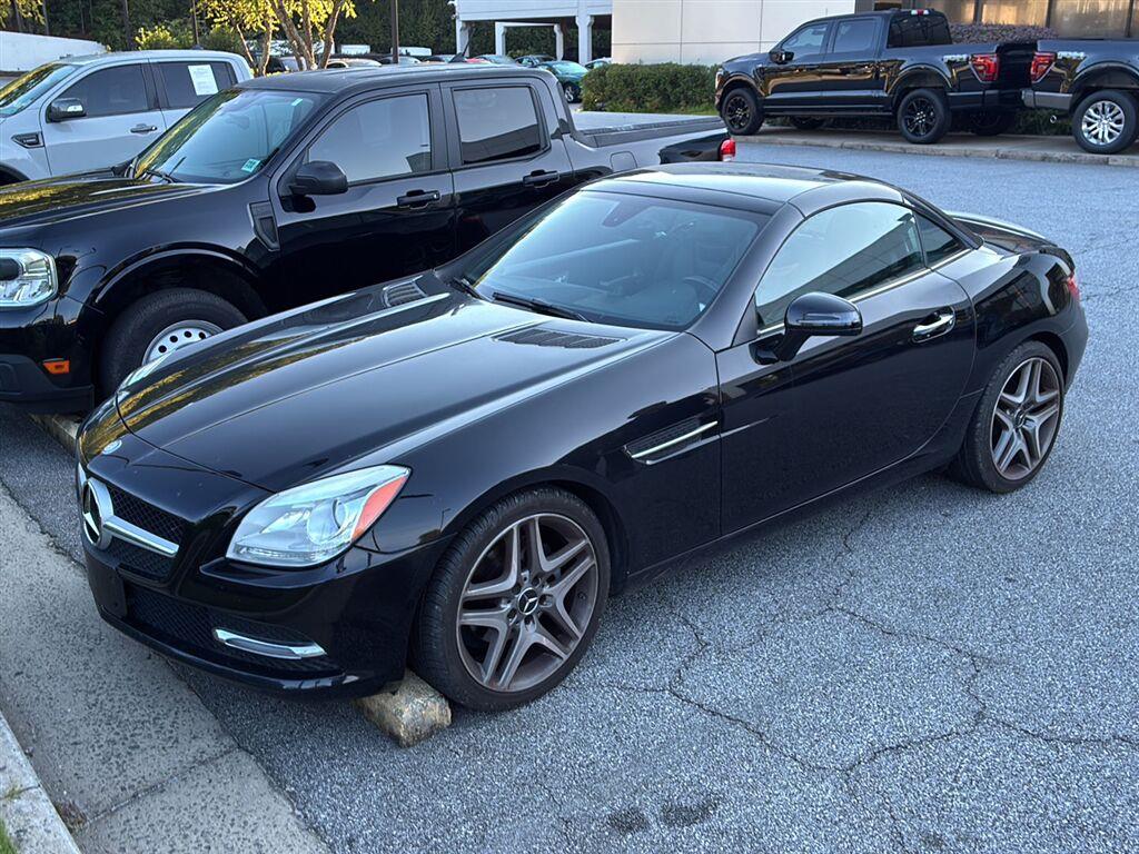 Black 2013 Mercedes-Benz SLK Convertible Rear-Wheel Drive 6-Speed Manual