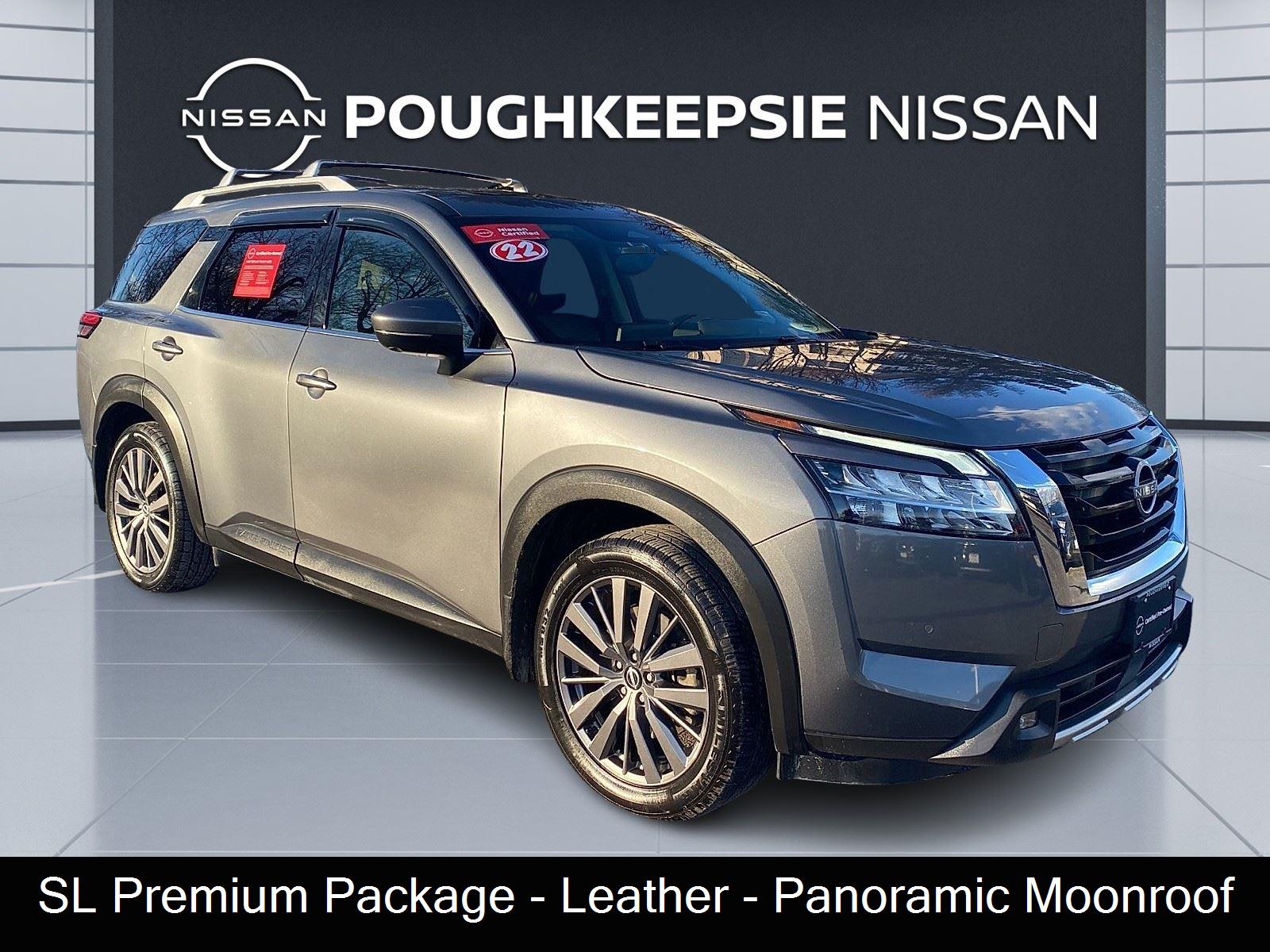 2022 Nissan Pathfinder SL 4WD