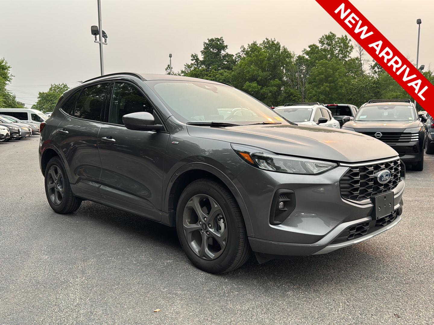 2023 Ford Escape Hybrid ST-Line Select AWD
