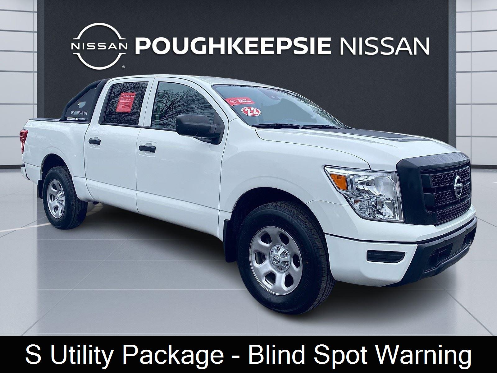 2022 Nissan Titan S Crew Cab 4WD
