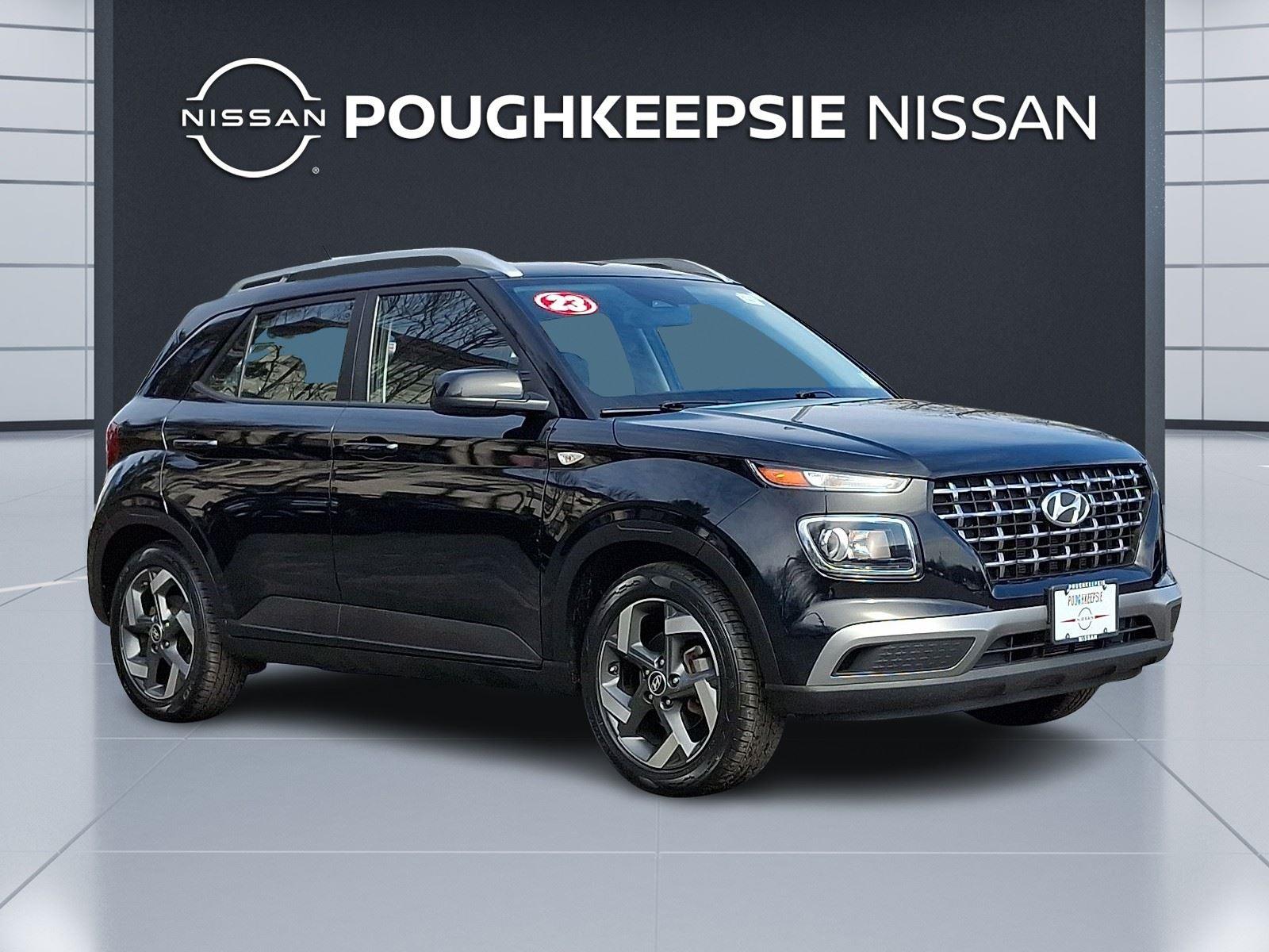 Onyx Black 2023 Hyundai Venue SEL FWD SUV / Crossover Front-Wheel Drive Continuously Variable Transmission