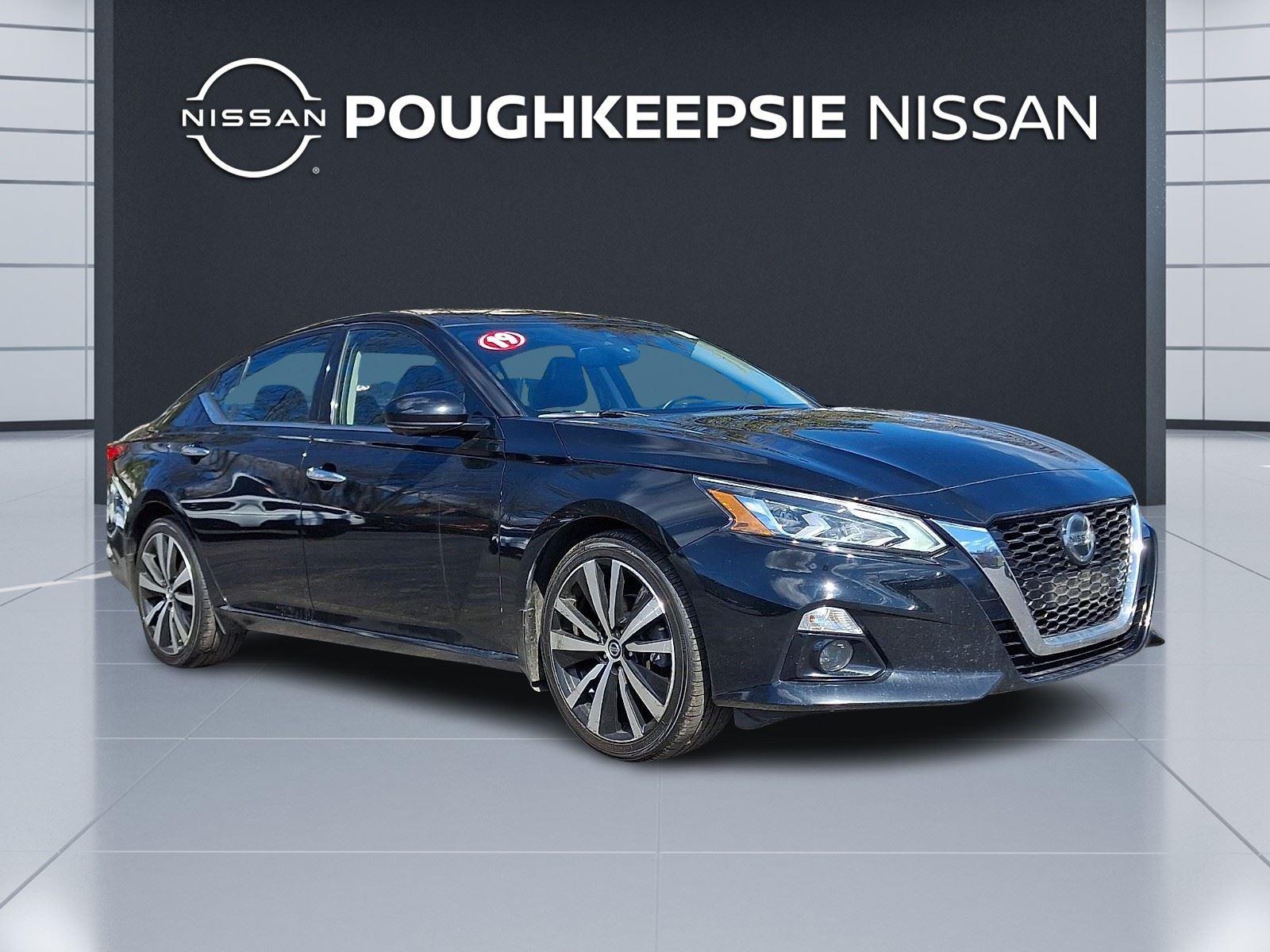 Super Black 2019 Nissan Altima 2.5 Platinum AWD Sedan All-Wheel Drive Continuously Variable Transmission