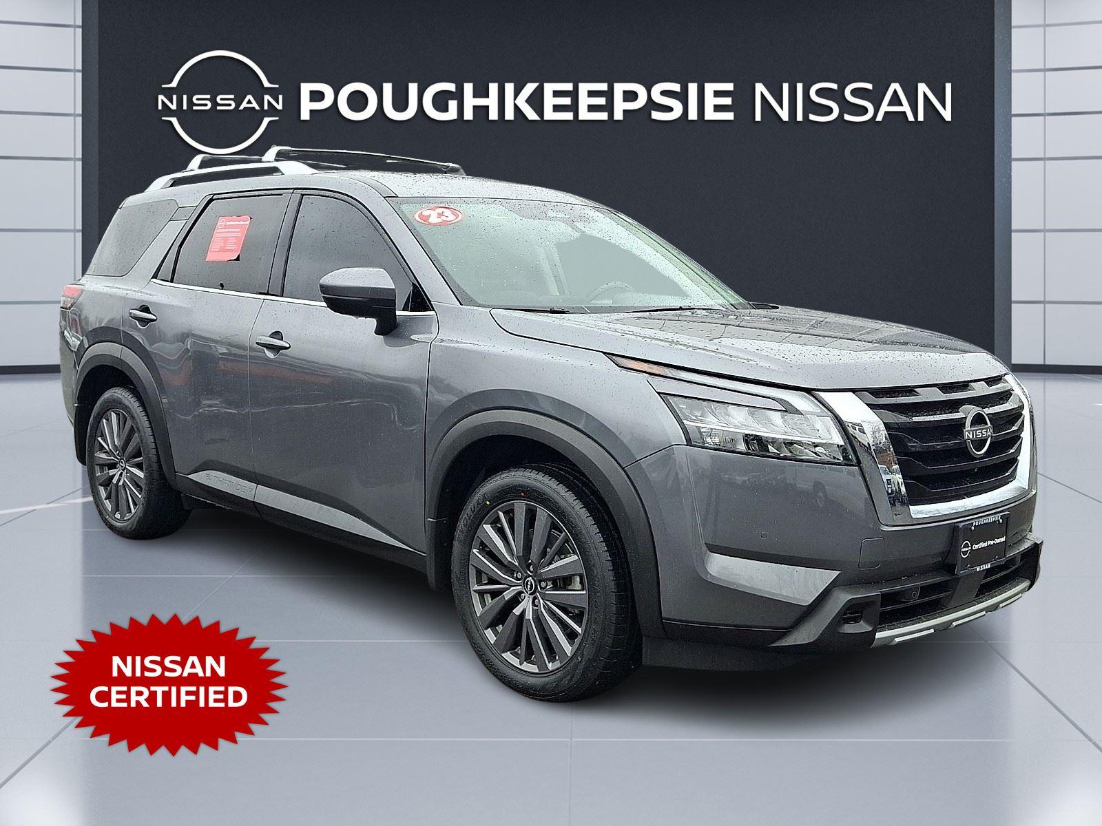 Gray (Gun Metallic) 2023 Nissan Pathfinder SL 4WD SUV / Crossover All-Wheel Drive Automatic
