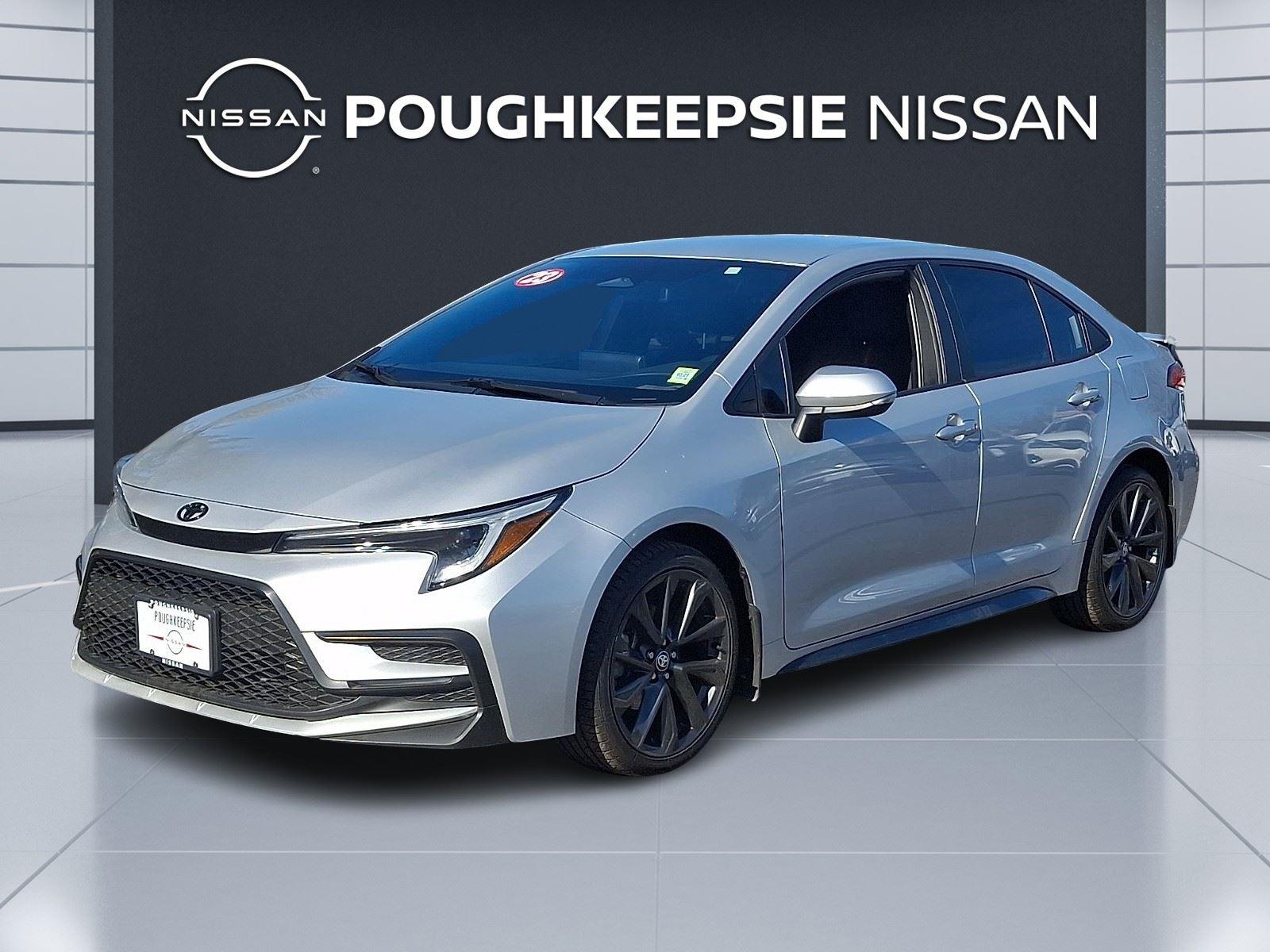 Classic Silver Metallic 2023 Toyota Corolla SE FWD Sedan Front-Wheel Drive Continuously Variable Transmission