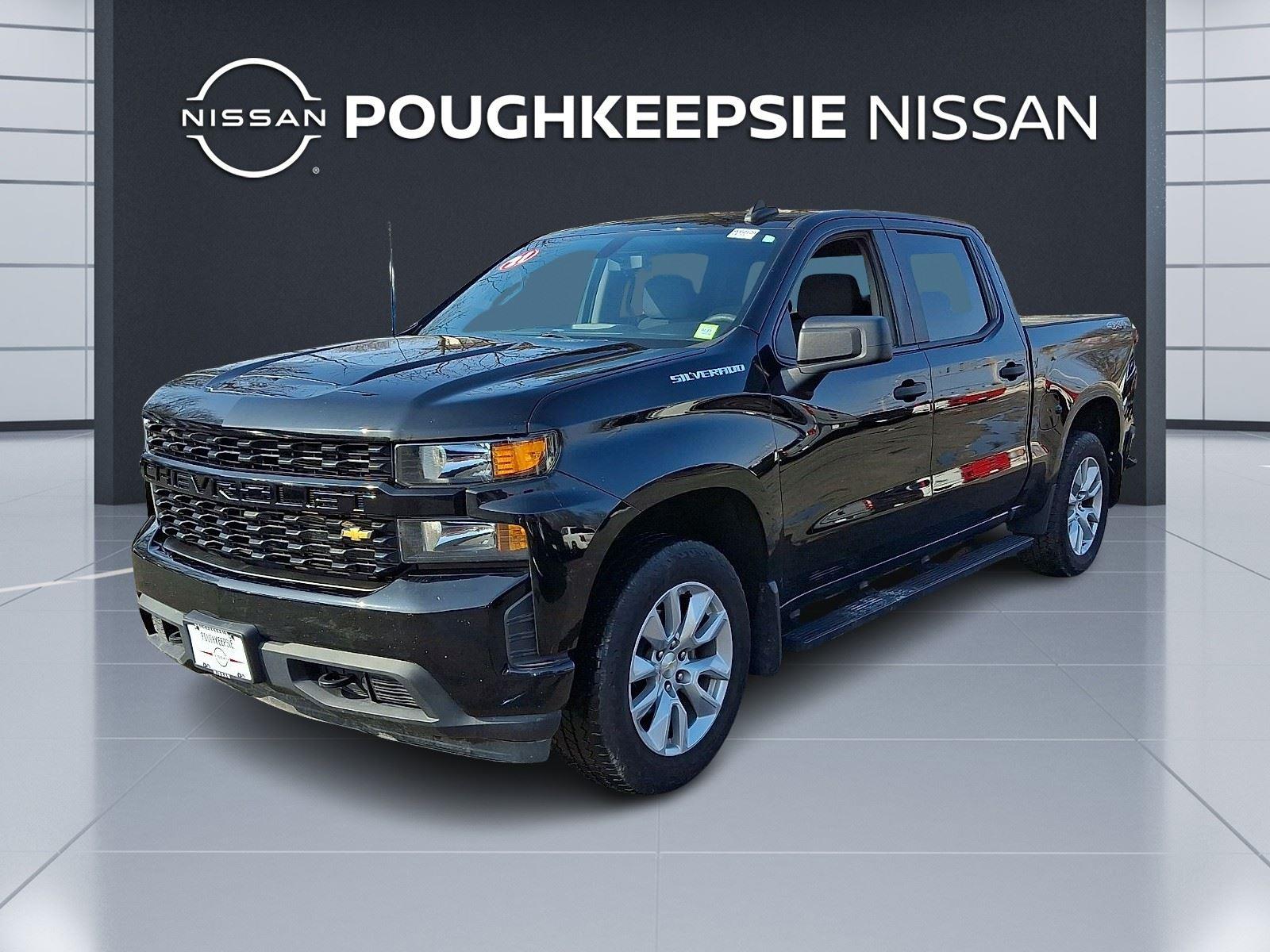 Black 2021 Chevrolet Silverado 1500 Custom Crew Cab 4WD Pickup Truck Four-Wheel Drive 6-Speed Automatic