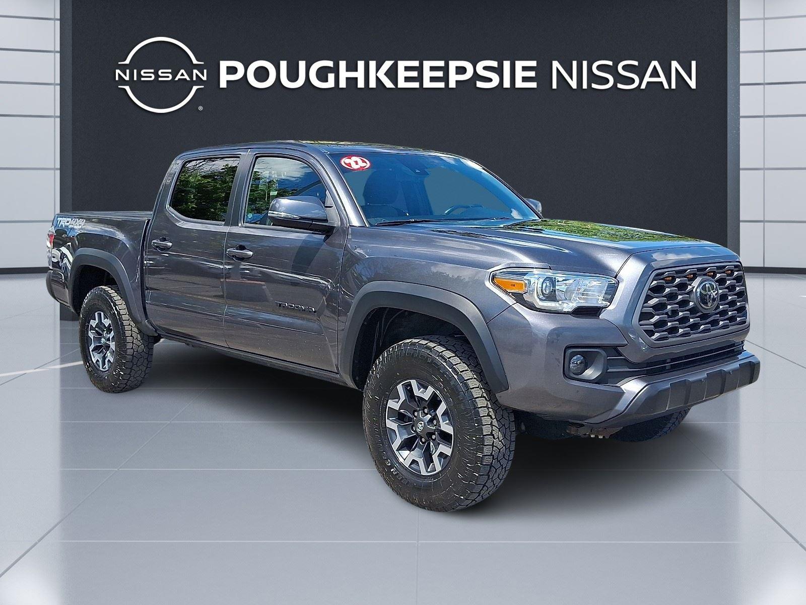 Magnetic Gray Metallic 2022 Toyota Tacoma Pickup Truck Four-Wheel Drive Automatic