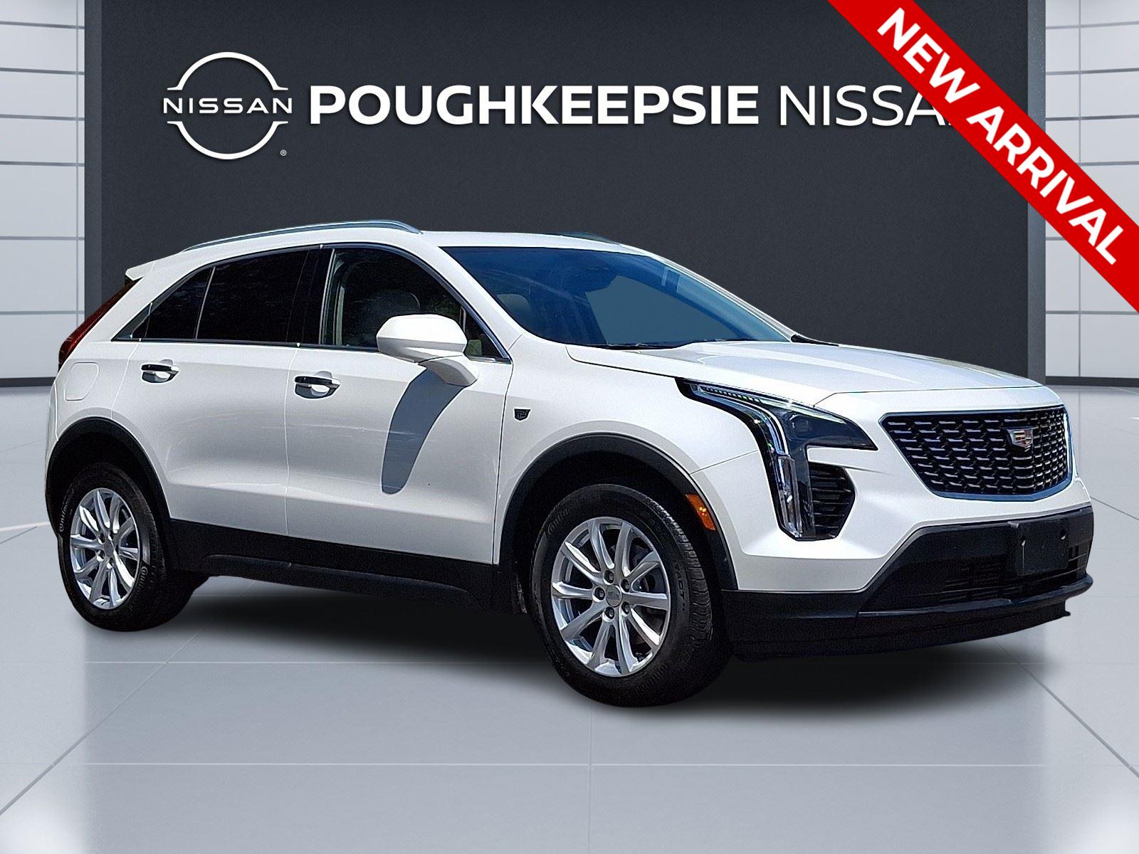 Crystal White Tricoat 2023 Cadillac XT4 Luxury AWD SUV / Crossover Four-Wheel Drive 9-Speed Automatic